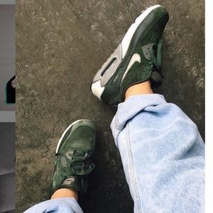 Women's Green Nike Air Max 90